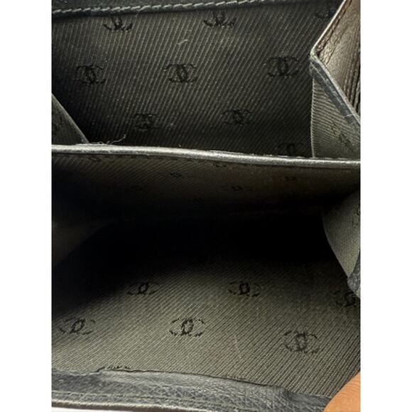 Vintage Chanel CC Logo Compact Wallet*AMAZING condition*BEAUTIFUL - Picture 11 of 11